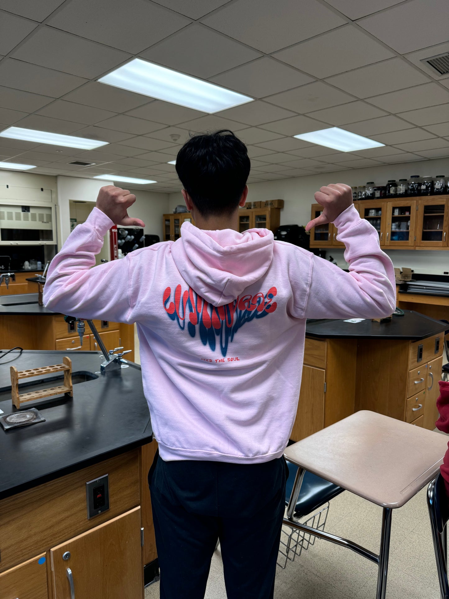 SPRAY PAINT HOODIE - PINK